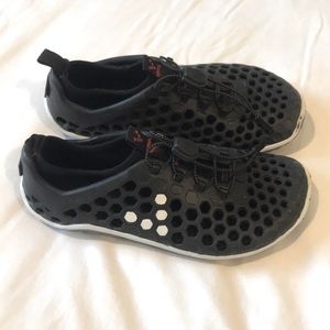 Vivobarefoot Ultra Water Shoes w/ Liners 37